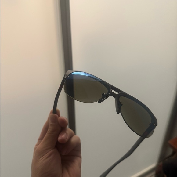 Gucci Black Sunglasses - Picture 1 of 2
